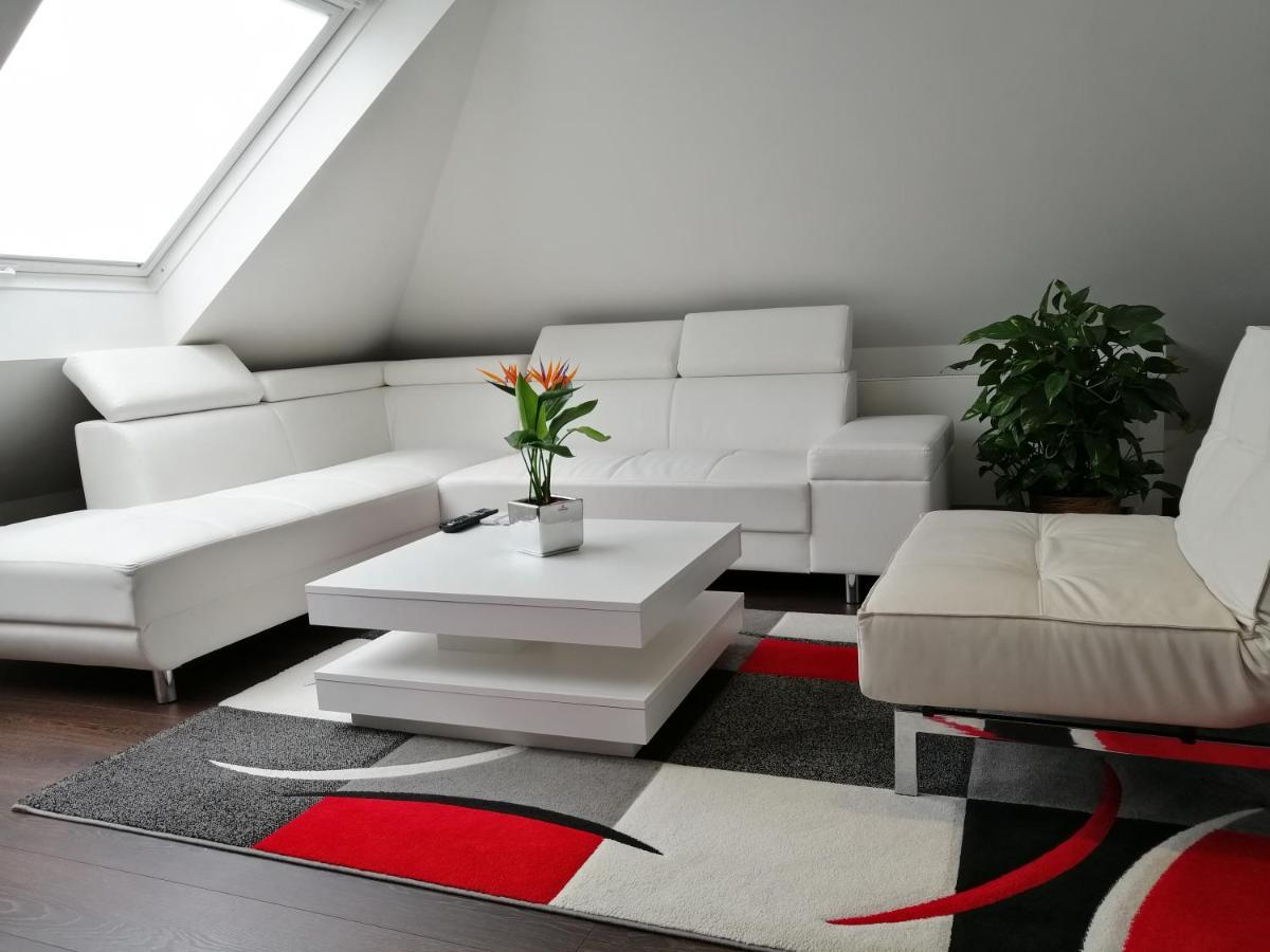 Ruhige Wohnung In Der Naehe Von Frankfurt Kelkheim Extérieur photo